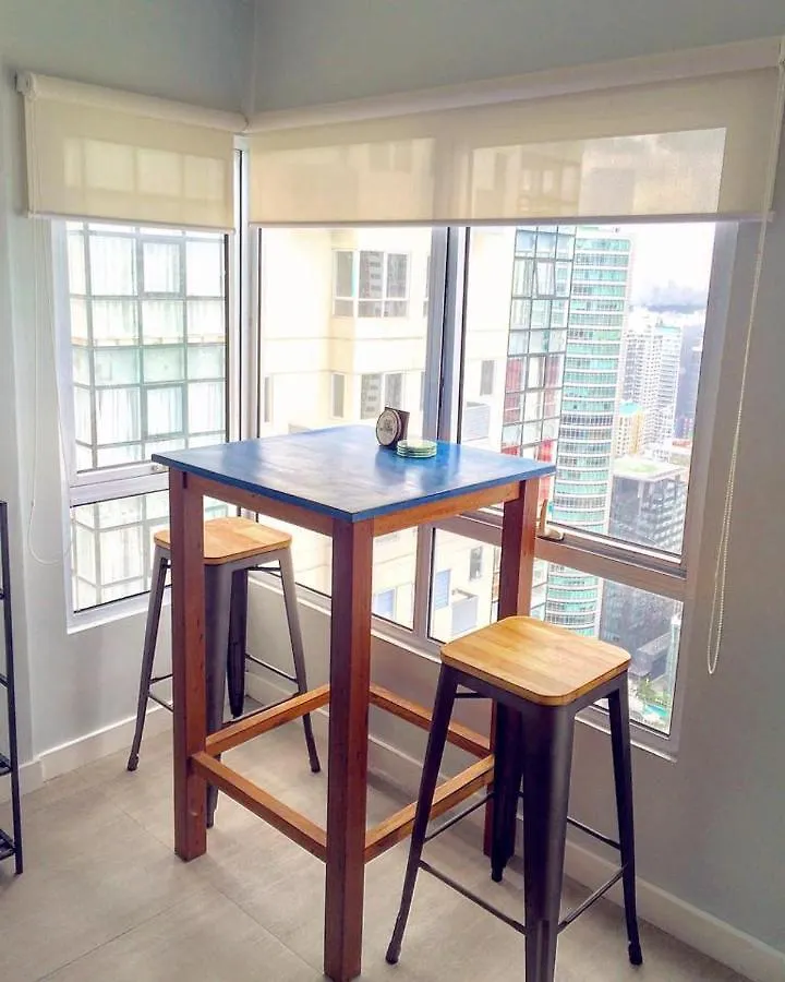 One Bedroom Budget Condo In Bgc Manila 0*,